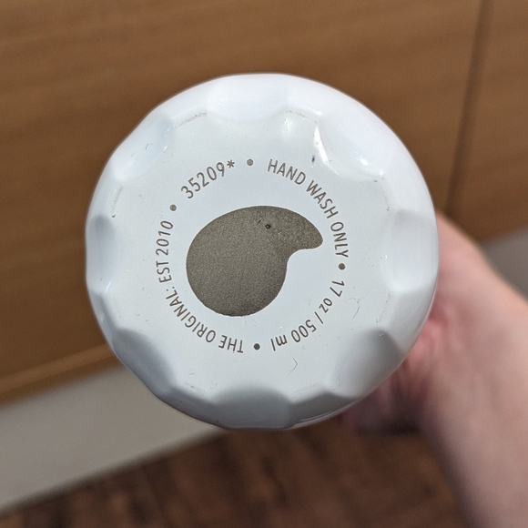 LIKE NEW 500ml S'well Stainless Steel Water Bottle - Picture 3 of 3